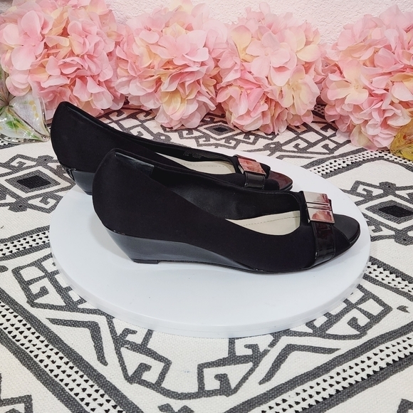 Alfani Step Flex Black Peep Toe Wedges 5.5M - Picture 7 of 12